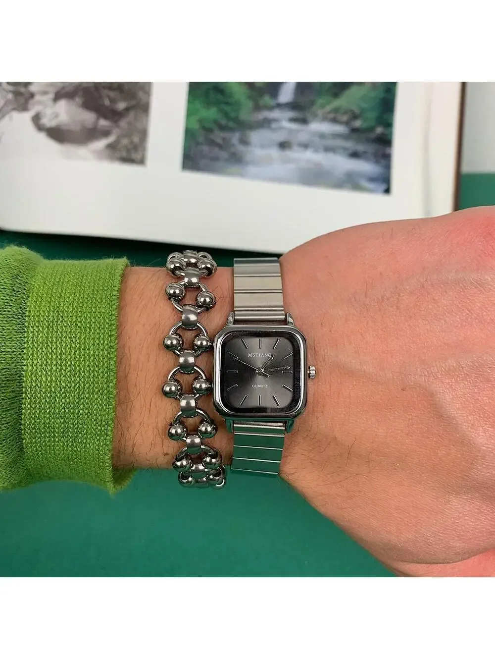 2000s Y2k style silver square watch. Classy sporty style watch. Stainless steel